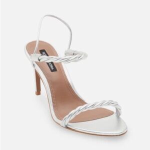 🦋🎯 BCBGMAXAZRIA Taylor Silver Leather Twist-Strap Sandal Stiletto NWT 8